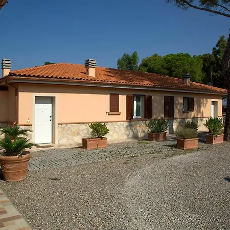 La Residenza Del Golfo Apartment